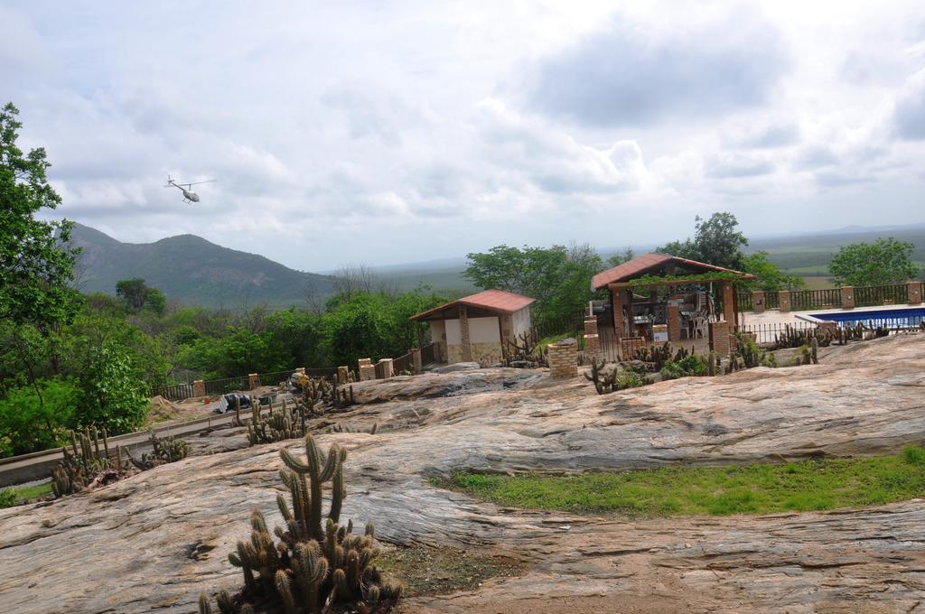 Fazenda Hotel Pedra Dos Ventos Quixadá Exteriér fotografie